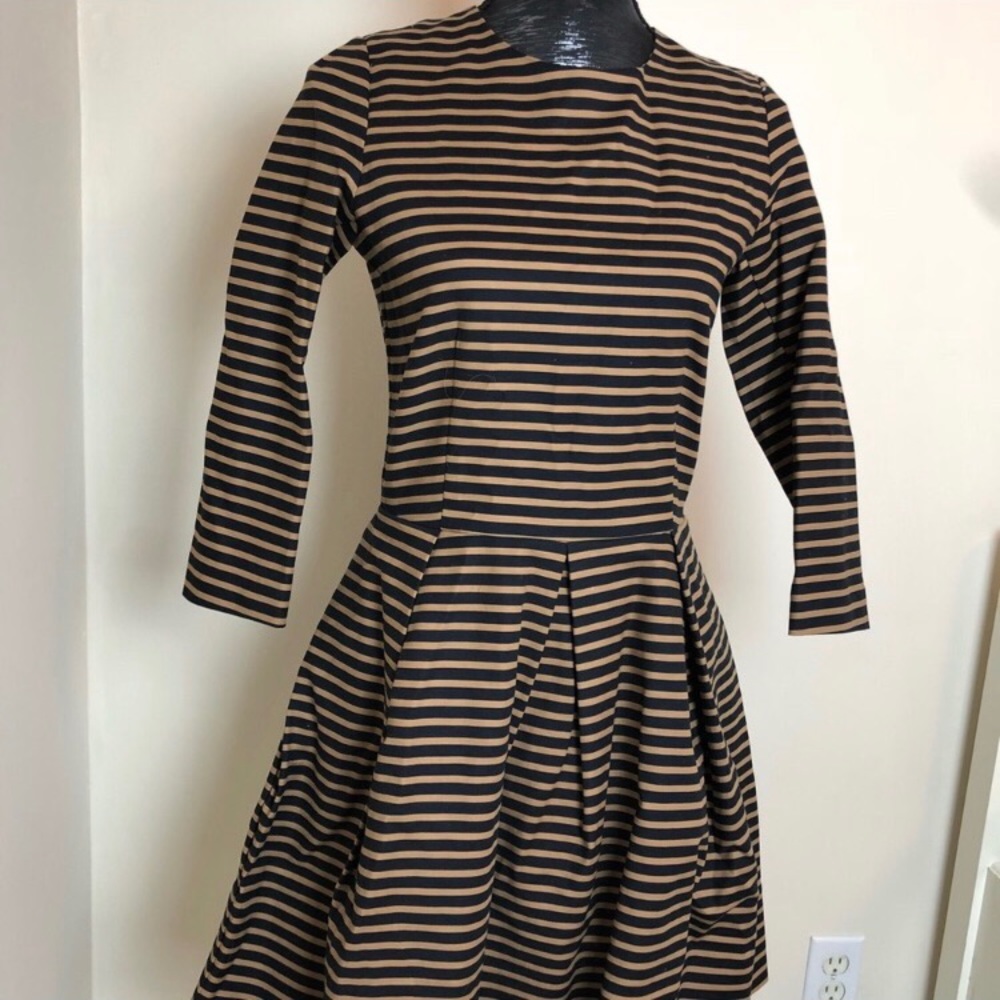 GAP dress